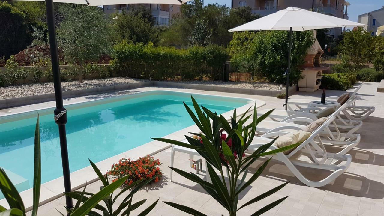 Apartmani Vila Karla, Dobropoljana, Otok Pasman Exterior foto
